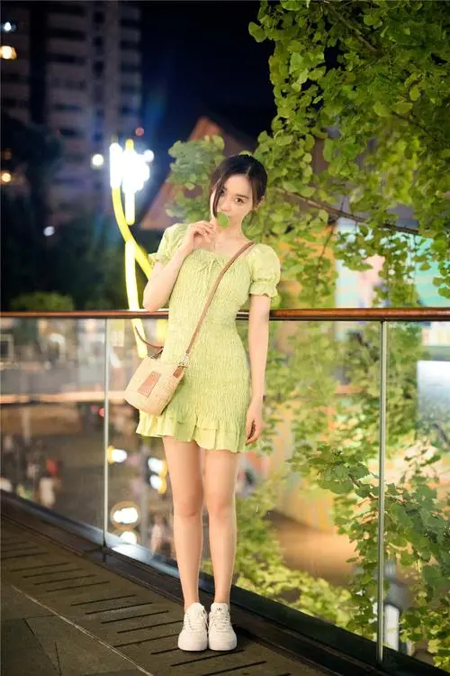 把可爱的男孩子做到哭的故事,经典,/,伦LI,1080P高清版,高清免VIP无广告点播