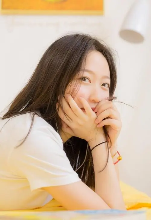 纯黄小说,MP4高清版,官方中字,完整无删在线看