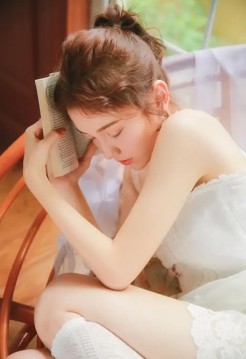 欧美黄毛大片,1080P,中文字幕,手机无需APP观看