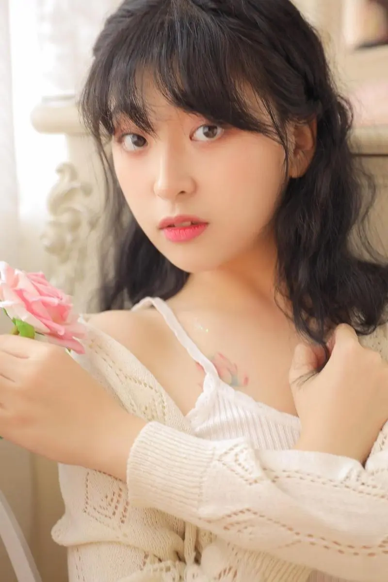 高中生小雪日记,HD,简中字幕,在线免费播放