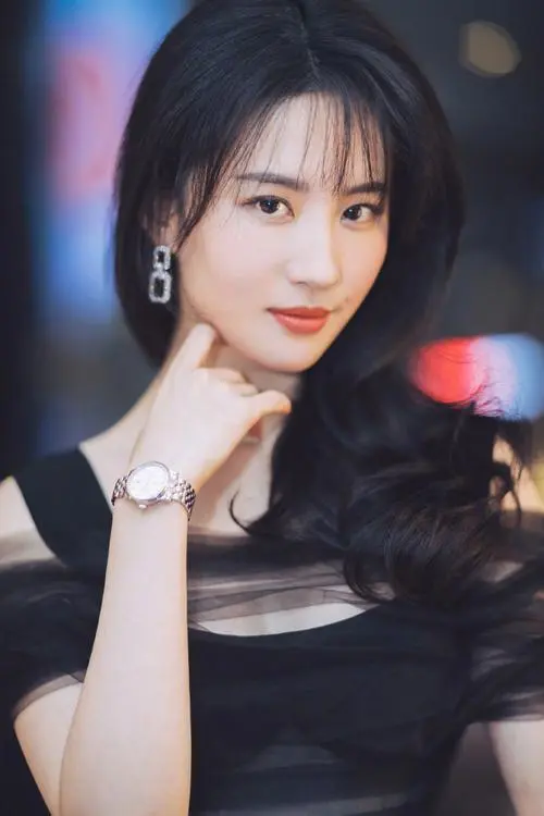 透明比基尼套装,22全集,HD网络正式版高清在线免费观看